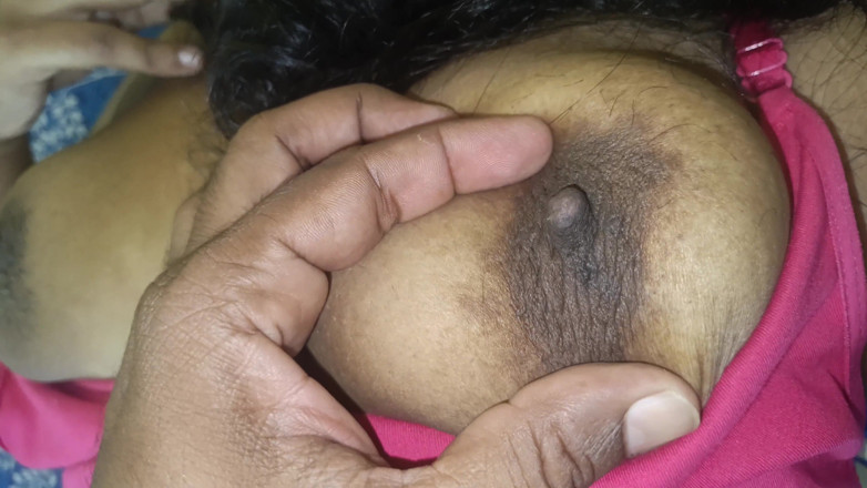 Magilmathi: Estudante universitária XXX