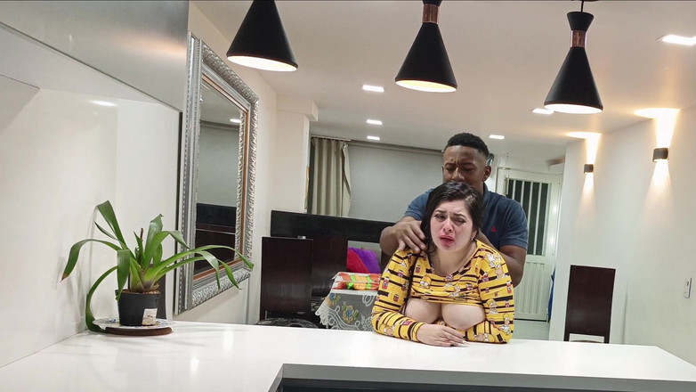 Rioc69: Aku ngentot istri sahabatku sendiri waktu dia lagi masak untukku