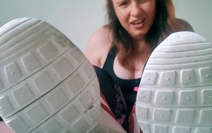 Marmotte Yoomie: Mina svettiga sneakers efter sport: orgasm ruin. Jag är tillbaka från...