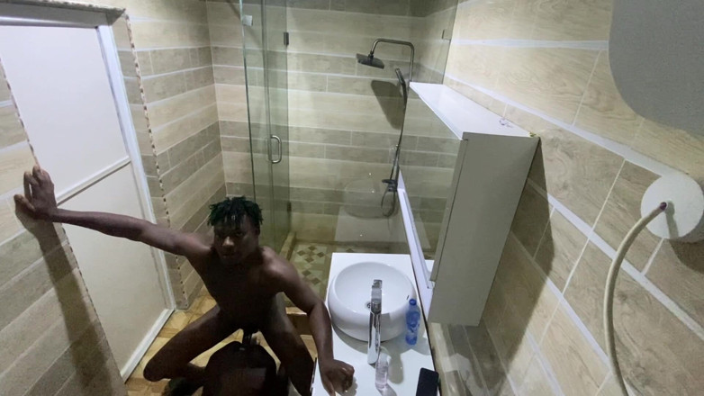 Blackthug20k: Tuvalette lazım