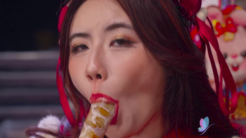 AV Jiali: แก๊งหญิงโหดเงี่ยนก่อกวนตลาดกลางคืน