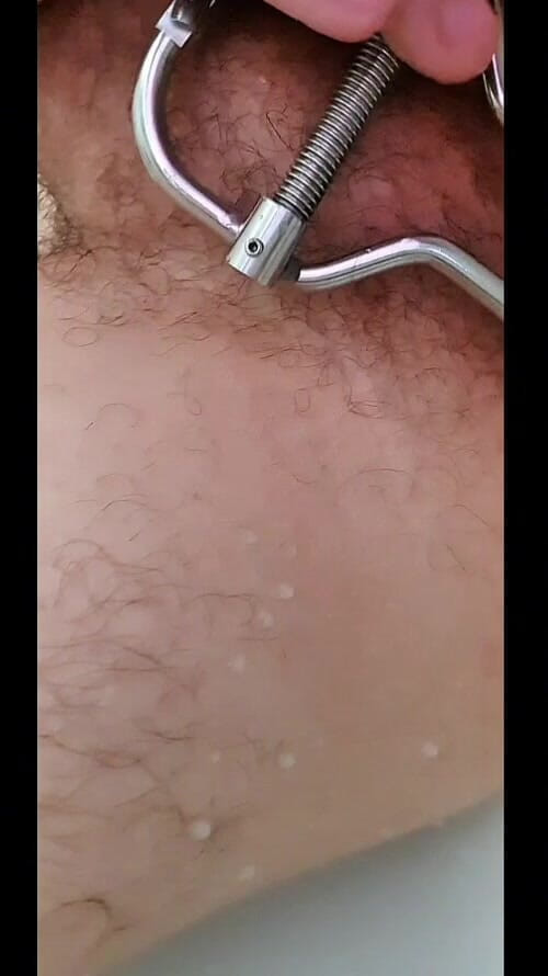 Nick96_shy: Pohodlně Protažený Po Dnech Bolesti *_*