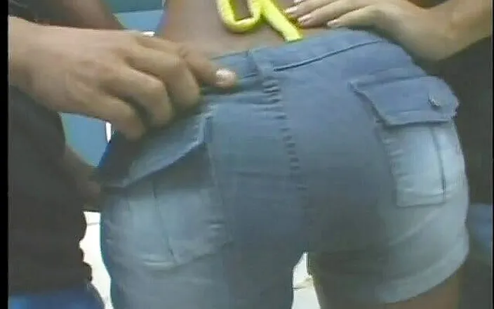 Shemale World: Brazilian transsexual banged by two bisexual boys