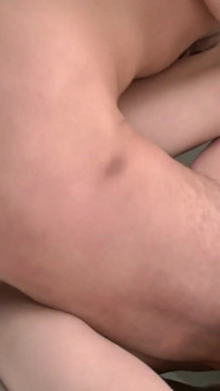 Savage sex ao ar livre, morena fodida por selvagem meio-irmão 5807