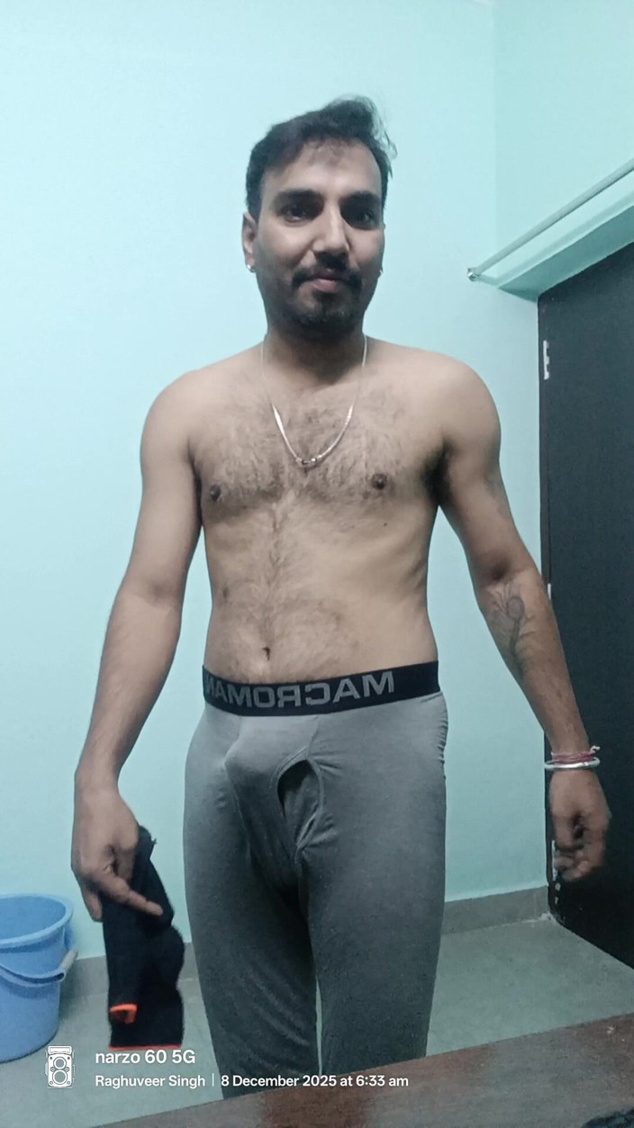 Rajasthani-old-lover: Tatăl vitreg al ofițerului de armată sau tatăl vitreg al...