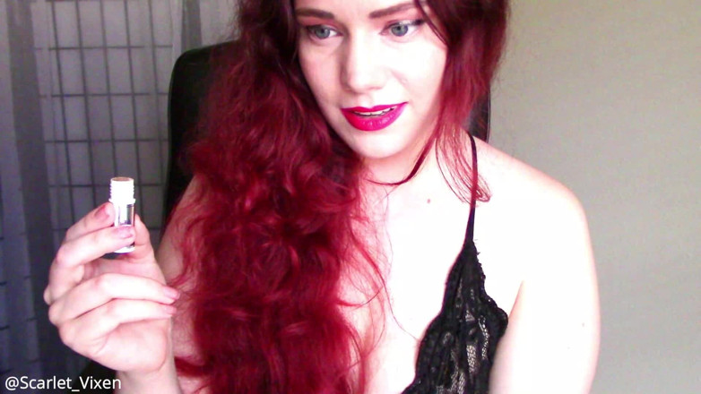 Scarlet Vixen: Sexy Sneezing Girlfriend Makes You Cum (wmv)