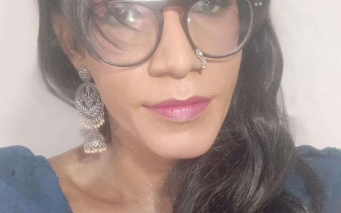 Keerthanakeerthi95: 라이브 스트리밍에서 인도 계집애 소녀 솔로 사정