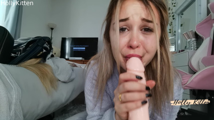 Holly Kitten: Holly Kittenn Joi numărătoare inversă cu vorbe murdare și ejaculare