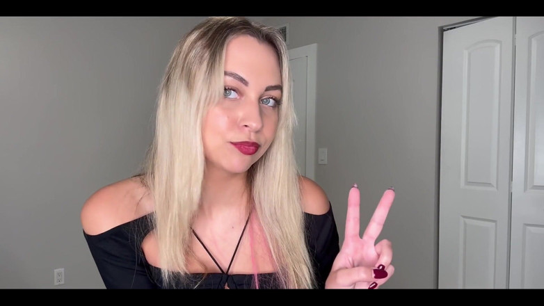 Tiffstreatsxoxo: Feminization Training