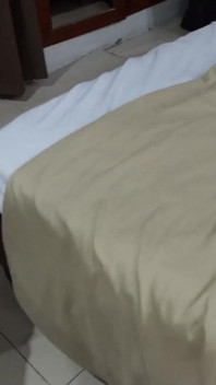 Asiansexdiary Asijská MILF potěší cizince