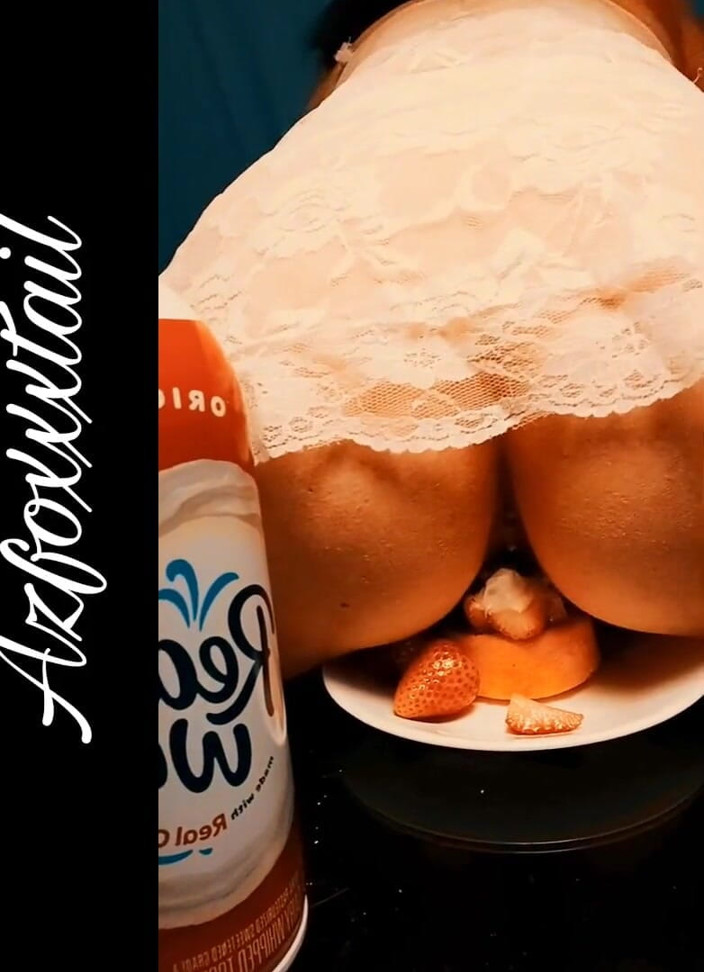 AzFoxxxTailPhelicia: Tort urodzinowy tyłek