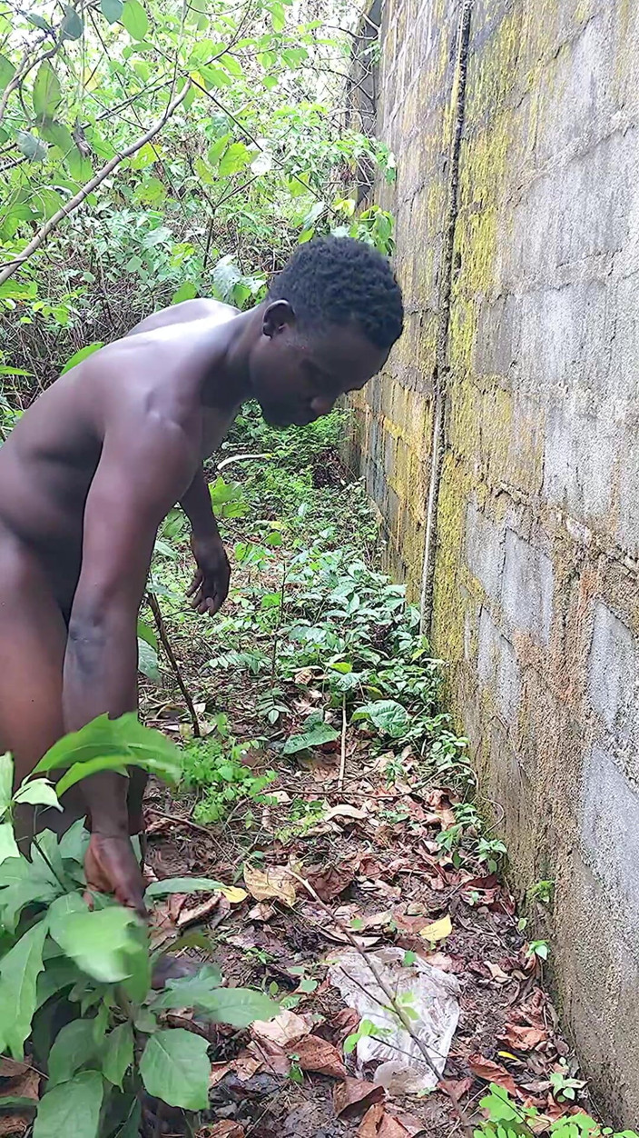 Sexylary: divaar ke pichhe kuchh hot ho raha hai