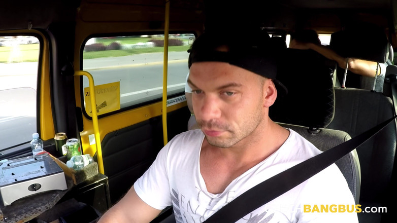 Czech Bang Bus: Çek bang otobüs 2: sarışın model vahşi bir grup sikişe katılıyor
