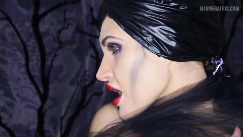 Lady Mesmeratrix Official: A maleficenteyes...