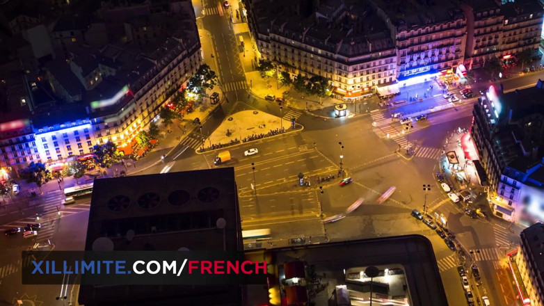 French girls at work: Sesso intenso al lavoro con una sensuale mora in calze