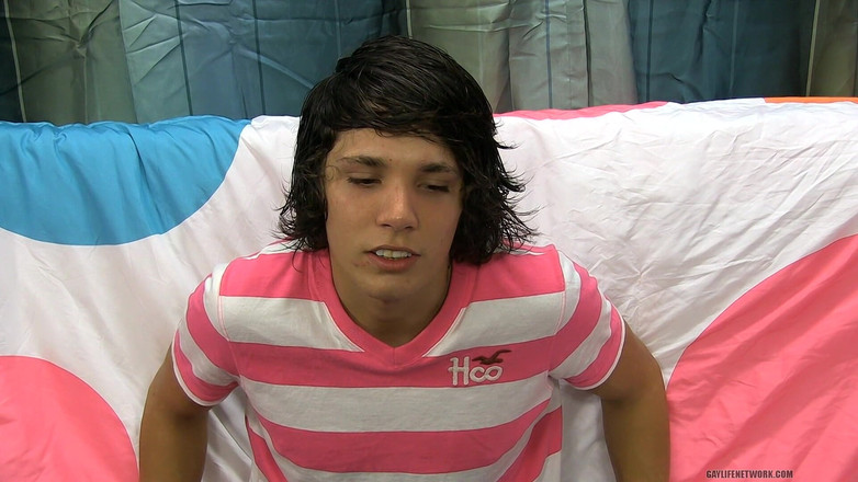 Lollipop Twinks: Jacob Marteny veut faire équipe avec une fille