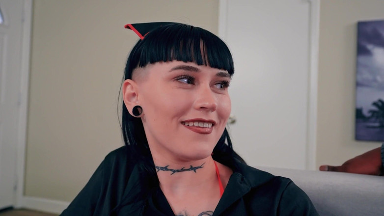 Tiffany Nacke: Pani Nacke bierze dwa kutasy w swojej cipce