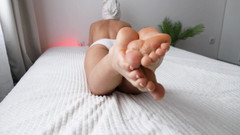 WowMarie: Footjob s krémem pro tebe Arter sprcha - Přítelkyně s velkým...