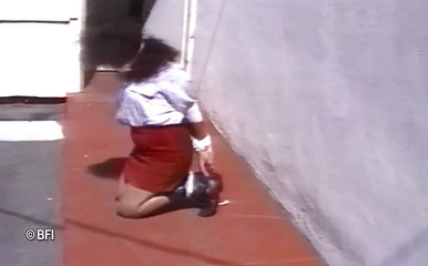 Art of Bondage: Jack Daniels, submisivní vintage MILFky uvnitř i venku