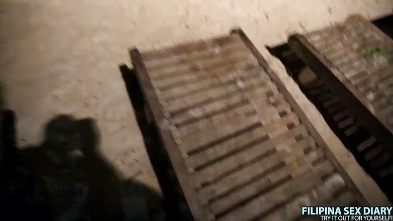 Trike Patrol - Tuk Tuk Patrol: Chica de playa le encanta follar extraños