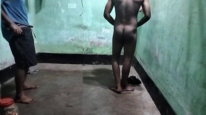 Desi Tits: Twink Chlapec sledujte poprvé nahou indickou gay porno realitu