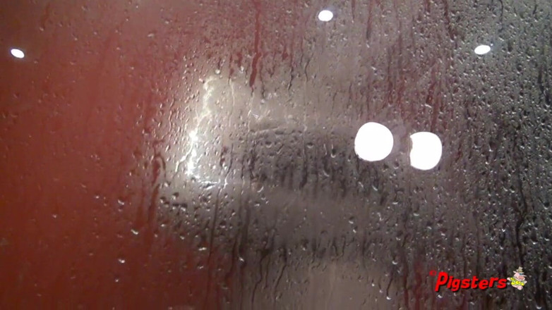 Pigsters: Big titted babe summerjay is taking a shower