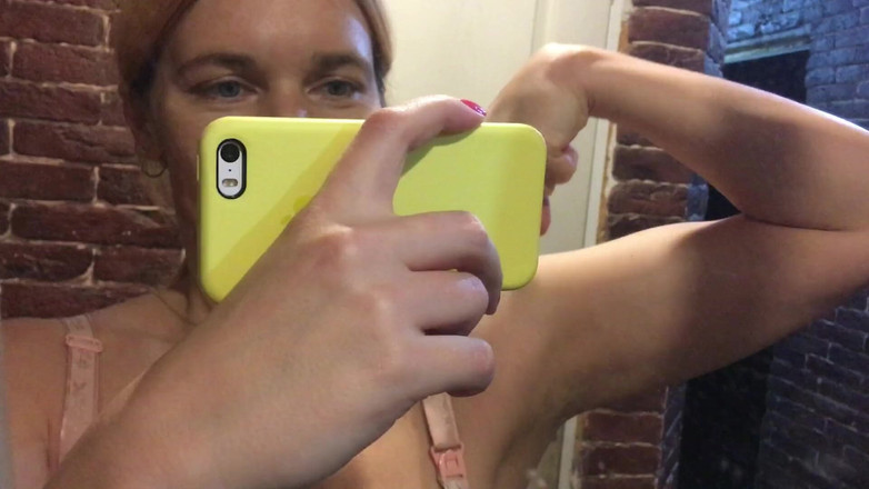 Risky Hairy Couple: Otot besar saya