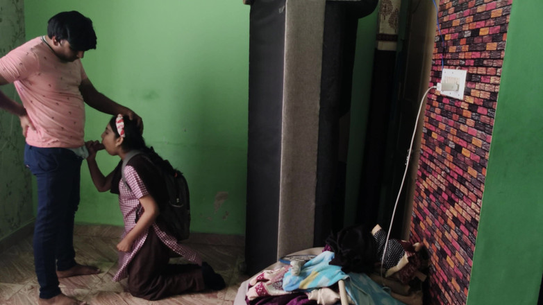 Bobbypranav: Calda uniforme universitaria indiana