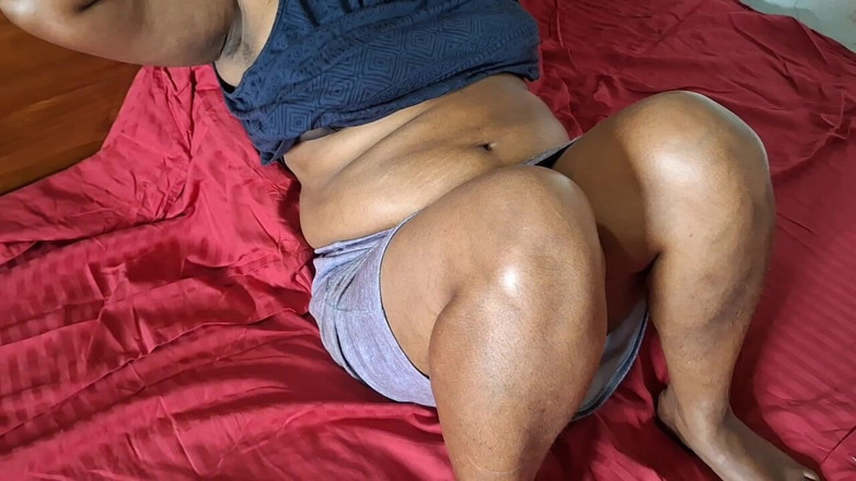 Teena New: Milfy Thirsty for Sex Looking for Someone