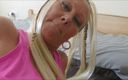 Gspot Productions: Natalie K baise ma chatte en sueur avec un gode...