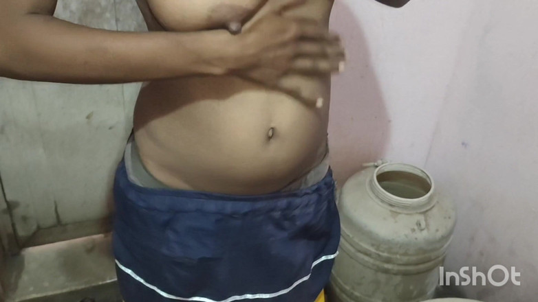 Tamil Girl Sex: Mamă tamilă bea cu fiul vitreg