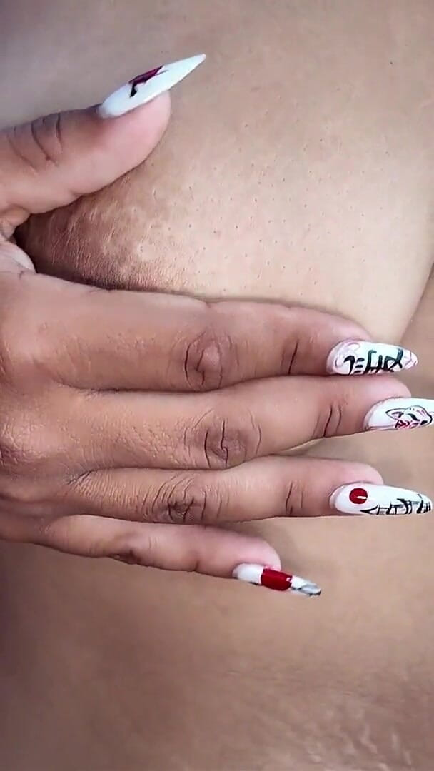 Mhara Hills: Tiny Slave Trapped in My Ass