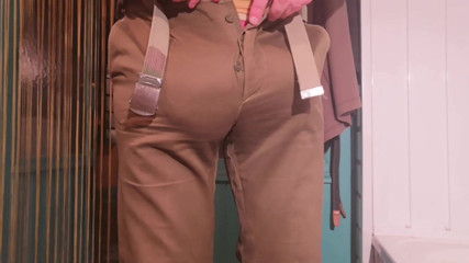 Monster_Meat_: Freeballing in my tightest pair of trousers!