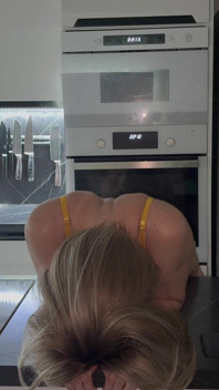 Luxury Evenings with a Grown Woman