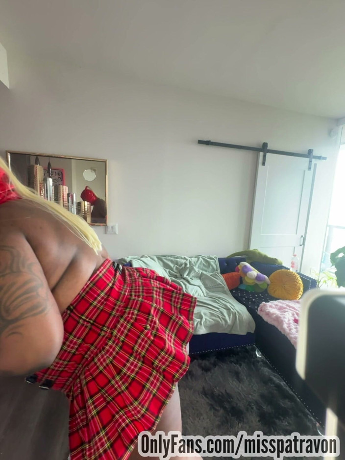 patravontesse: Stepmommy Dearest Patra in Red Latex