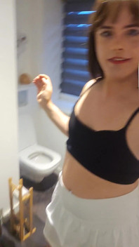 What Do You Think of My Outfit?