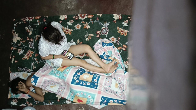 Kaambali: Indische ehefrau betrügt fingerspiele und masturbation, harter sex