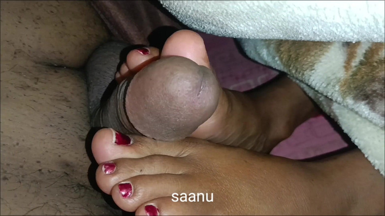 Deshi bhabhi24: Bhabhi desi sexy, ma grosse bite dans la bouche