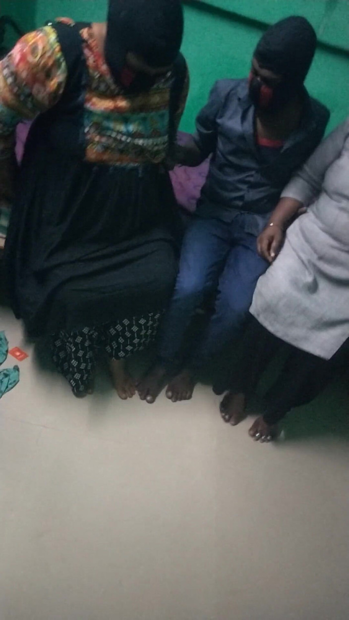 Benita sweety: Akka Thangachi, jeune garçon, sexe torride