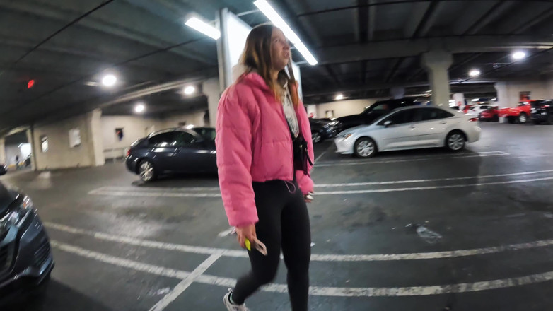 Addy Broke: Girl Sucking Dick Stranger in Car Sucked All the Cum