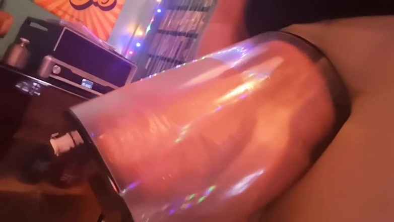 Monster_Meat_: Bombeando festa por conta própria