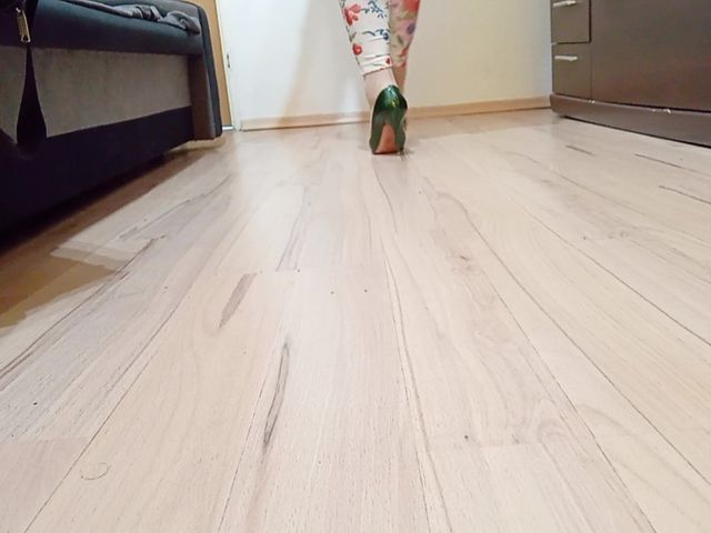 Crossdresser Walks in Sexy Snake Leather Pointed Toe Casadei High Heels Pumps (High Heels Kingdom)