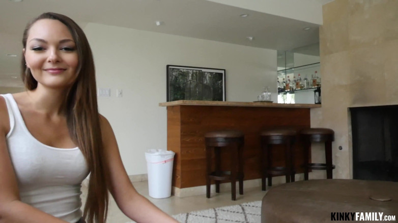 Kinky Family: Stepsister wants my cock