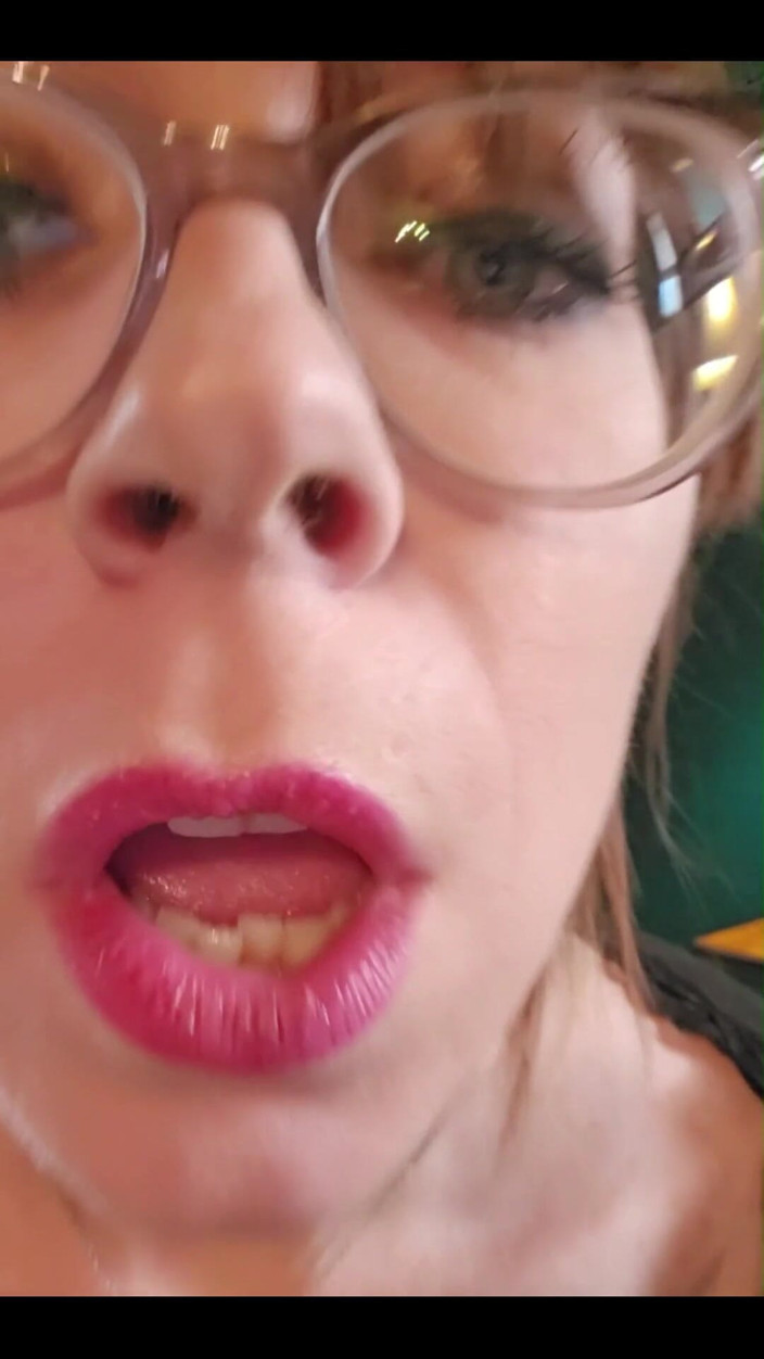 MistressThrope: I Just Love Blowing Smoke in Your Face