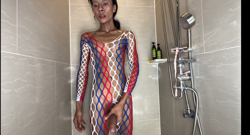 LadyboyLadyboy: Ladyboy Nancy Supercock Measured