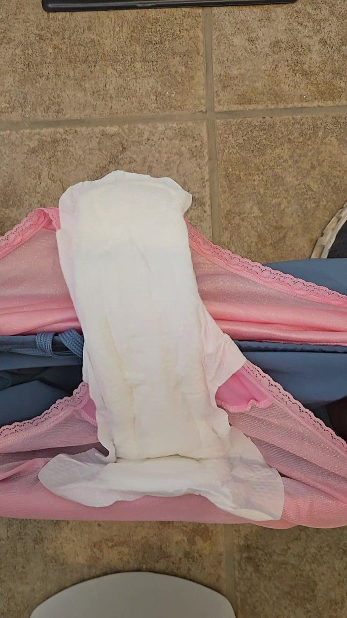 Takepad: Big Pad Placement and Maxi-pad Changing Progress in Bathroom