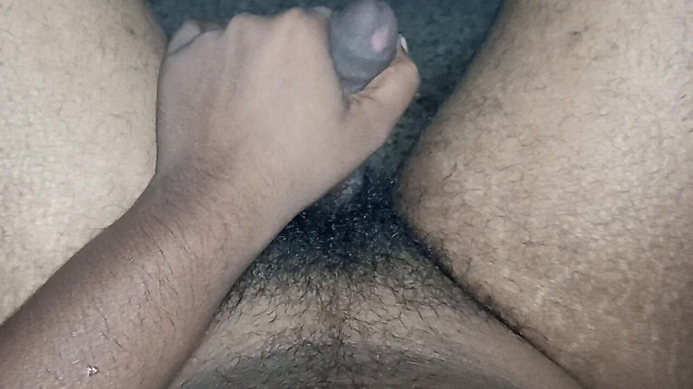 Sweet Indian cock: 俺はインドの男だ、アナルホールで野外で突く