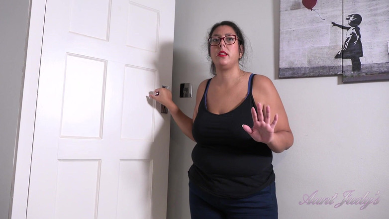Aunt Judy's: Auntjudys - Your Busty BBW Landlady Cassy Hill Lets You Fuck...