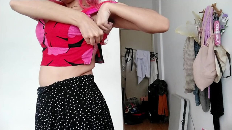 Ms Candy Bunny: Převlékání košil s Porn Talk - zpověď a prsa