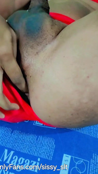 Little Clitty Rubing and Pissing